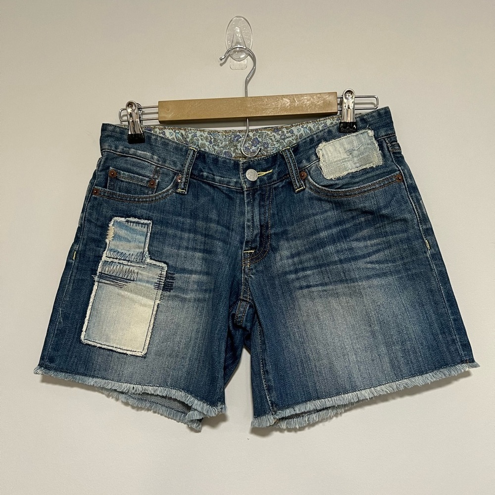 Lucky Brand Jagger Mended Denim Shorts Size 6 Patchwork Distressed Boho Y2K